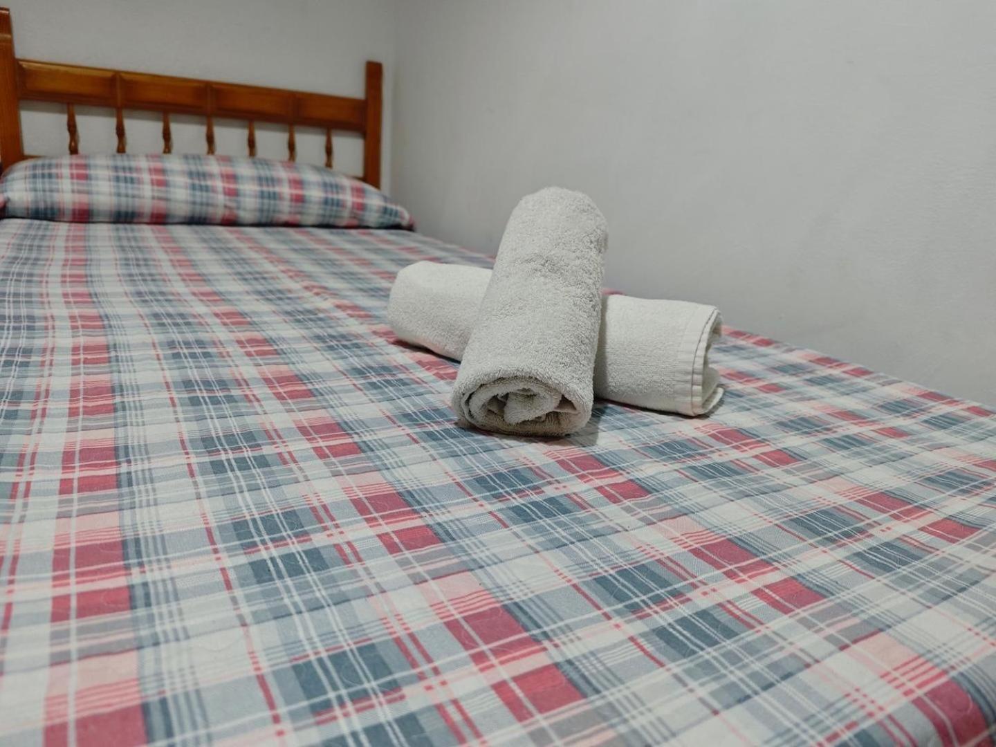 Apartamentos Rurales Entrecaminos Ardales Ngoại thất bức ảnh